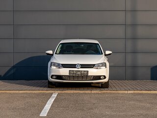 2012 Volkswagen Jetta VI, белый, 1095000 рублей, вид 2