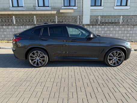 2020 BMW X4 M40i II (G02), серый, 6000000 рублей, вид 4