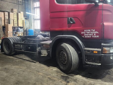 2007 Scania R-Series, пурпурный, 2700000 рублей, вид 2