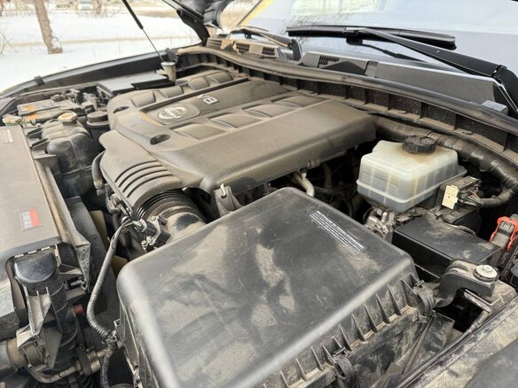 2011 Nissan Patrol VI (Y62), красный, 2000000 рублей - вид 19