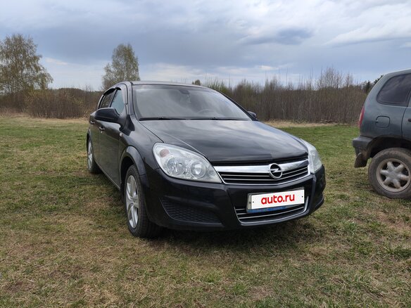 2009 Opel Astra H Рестайлинг, чёрный, 570000 рублей - вид 2