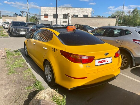 2014 Kia K5 I Рестайлинг, жёлтый, 870000 рублей - вид 3