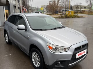 2011 Mitsubishi ASX I, серебристый, 890000 рублей, вид 2