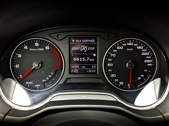 2021 Audi Q2 L I, серый, 2770000 рублей - вид 12