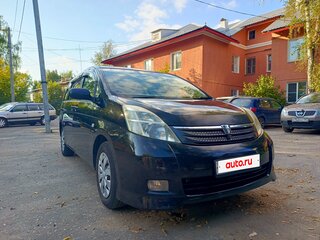 2005 Toyota ISis I, чёрный, 999999 рублей, вид 3