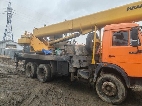 2013 Ивановец КС-45717, красный, 3400000 рублей, вид 2