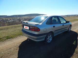 2001 Renault Laguna II, серебристый, 280000 рублей, вид 5