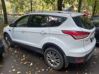 2013 Ford Kuga II, белый, 1400000 рублей, вид 4