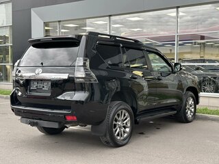 2016 Toyota Land Cruiser Prado 150 Series Рестайлинг 1, чёрный, 3750000 рублей, вид 4