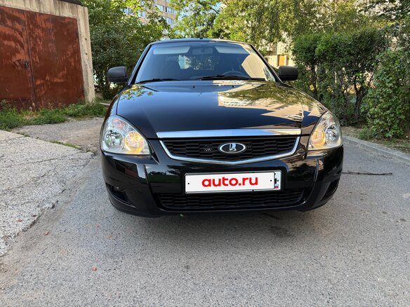 2014 Lada (ВАЗ) Priora I Рестайлинг, чёрный, 730000 рублей - вид 2