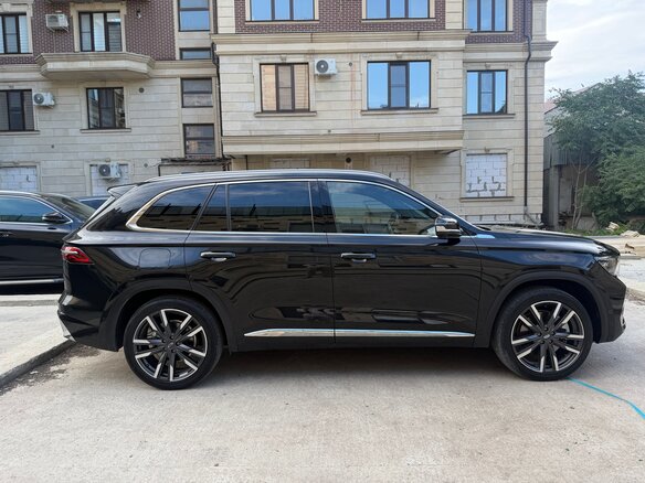 2023 Geely Monjaro (Xingyue L) I, чёрный, 2900000 рублей - вид 2