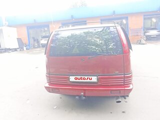 1993 Pontiac Trans Sport I, красный, 650000 рублей, вид 3
