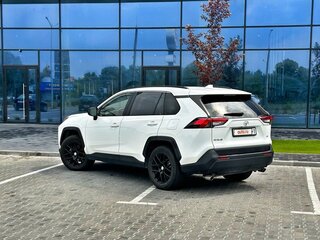 2019 Toyota RAV4 V (XA50), белый, 3000000 рублей, вид 5