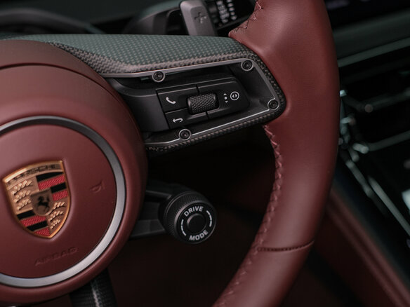 2026 Porsche Panamera GTS III, чёрный, 29700000 рублей - вид 24