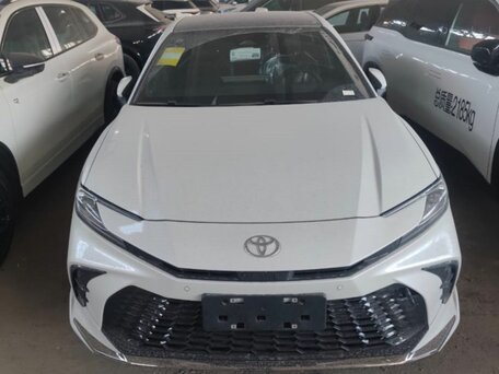 Toyota Camry IX (XV80) China Market