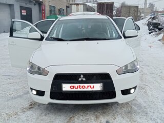 2007 Mitsubishi Lancer X, белый, 700000 рублей, вид 2