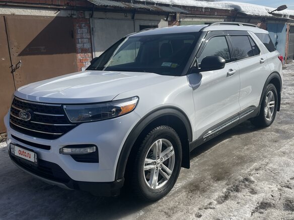 2020 Ford Explorer VI, белый, 2700000 рублей