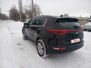 2017 Kia Sportage IV, чёрный, 1280000 рублей, вид 4