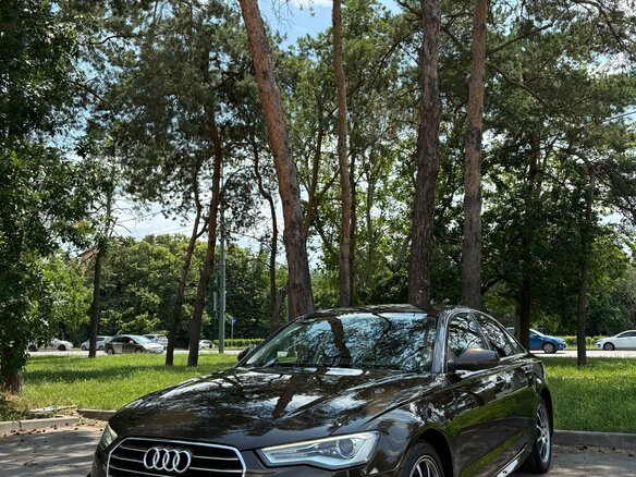 2017 Audi A6 IV (C7) Рестайлинг, коричневый, 2900000 рублей