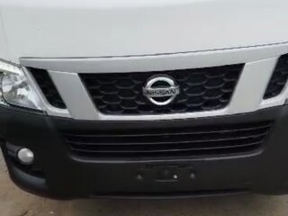 2017 Nissan NV350 Caravan I Рестайлинг, белый, 4200000 рублей, вид 4