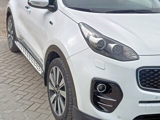2018 Kia Sportage IV Рестайлинг, белый, 2650000 рублей, вид 1