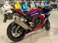 2021 Honda CBR 1000 RR/RA Fireblade, красный - вид 3