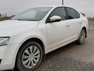 2014 Skoda Octavia III (A7), белый, 1100000 рублей, вид 4