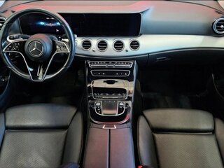 2021 Mercedes-Benz E-Класс 200 d V (W213, S213, C238) Рестайлинг, чёрный, 3550000 рублей, вид 4