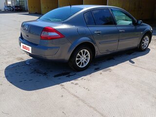 2007 Renault Megane II Рестайлинг, серый, 410000 рублей, вид 4