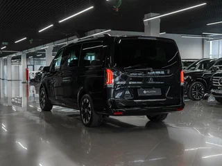 2025 Mercedes-Benz V-Класс Long 300 длинный III (W447) Рестайлинг 2, чёрный, 10900000 рублей, вид 5
