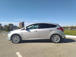 2011 Ford Focus III, серебристый, 790000 рублей, вид 5