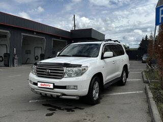 2010 Toyota Land Cruiser 200 Series, белый, 3100000 рублей, вид 1