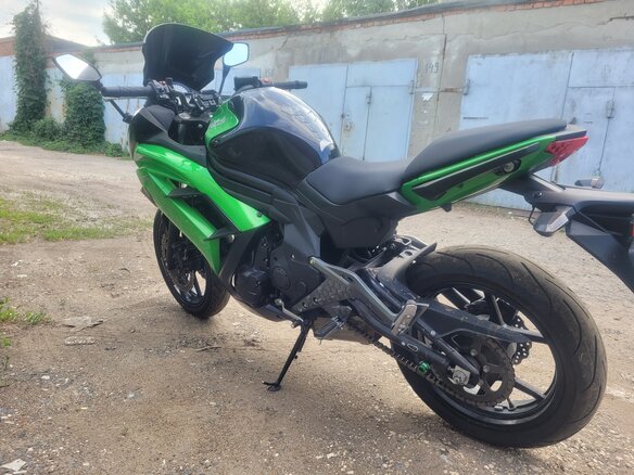 2013 Kawasaki Ninja 650, зелёный, 445000 рублей - вид 4