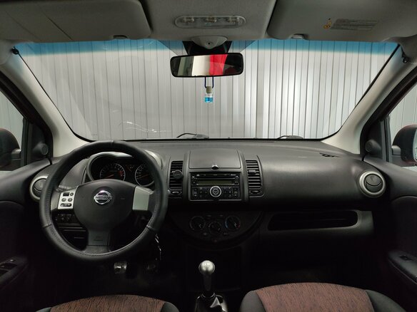 2009 Nissan Note I Рестайлинг, красный - вид 7