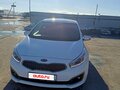 2018 Kia Ceed II Рестайлинг, белый, 1400000 рублей