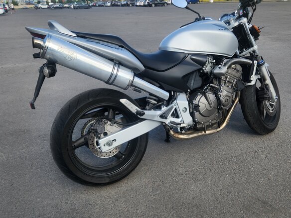 2003 Honda CB 600F Hornet, серебристый, 420000 рублей - вид 4