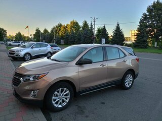 2018 Chevrolet Equinox III, золотистый, 3000000 рублей, вид 1