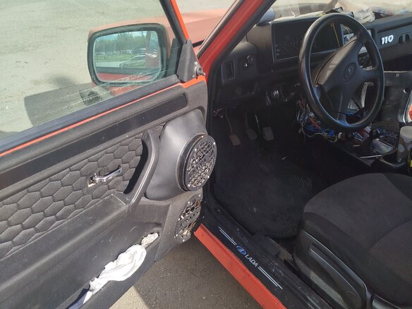 1997 Lada (ВАЗ) 2121 (4x4) I Рестайлинг, пурпурный, 360000 рублей - вид 5