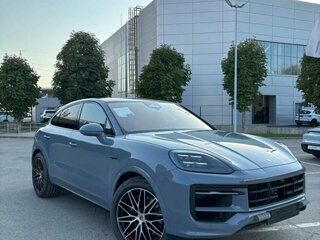 2026 Porsche Cayenne E-Hybrid Coupé III Рестайлинг, серый, 18990000 рублей, вид 4