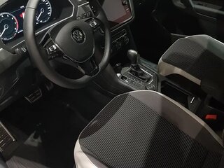 2020 Volkswagen Tiguan II, белый, 2950000 рублей, вид 5