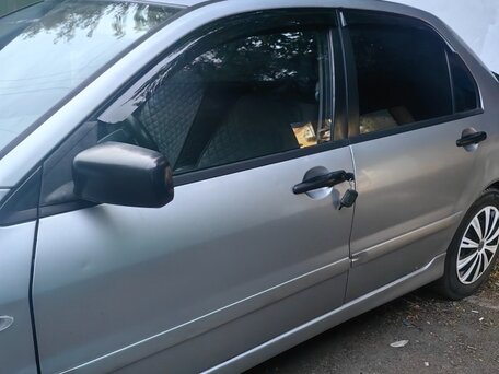 2004 Mitsubishi Lancer IX, серебристый, 250000 рублей, вид 1