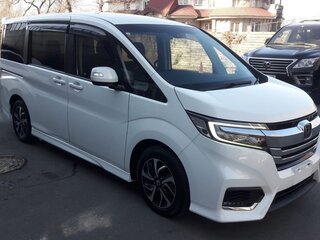 2021 Honda Stepwgn V Рестайлинг, серый, 3150000 рублей, вид 1