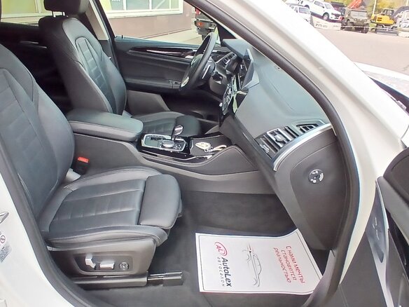 2022 BMW X4 20i II (G02) Рестайлинг, белый, 5595000 рублей - вид 26