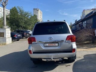 2012 Toyota Land Cruiser 200 Series Рестайлинг 1, серебристый, 3050000 рублей, вид 5