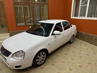 2018 Lada (ВАЗ) Priora I Рестайлинг, белый, 680000 рублей, вид 1