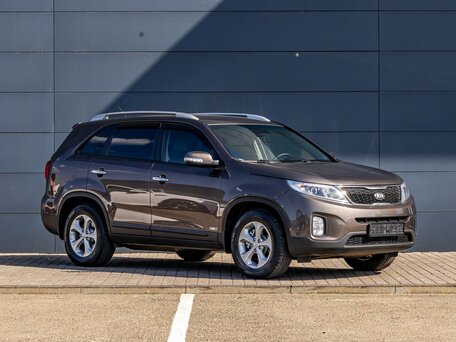 2013 Kia Sorento II Рестайлинг, бежевый, 1595000 рублей, вид 3