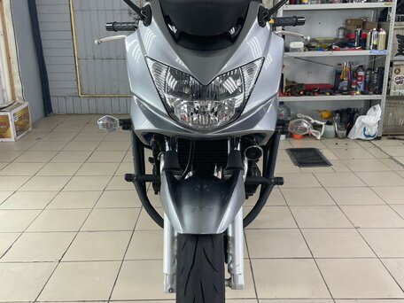 2006 Suzuki Bandit GSF 650, серебристый, 350000 рублей, вид 3