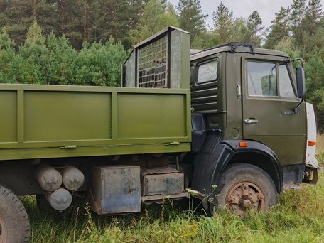 1988 КамАЗ 5320, зелёный, 600000 рублей, вид 2