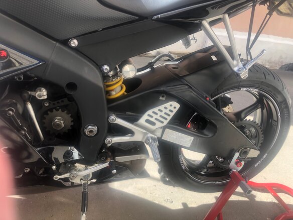 2008 Yamaha YZF-R6, чёрный, 850000 рублей - вид 18