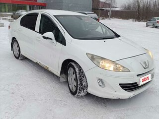2013 Peugeot 408 I, белый, 400000 рублей, вид 3